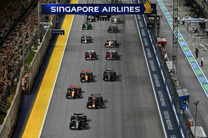 ピットグランドスタンド(イメージ)